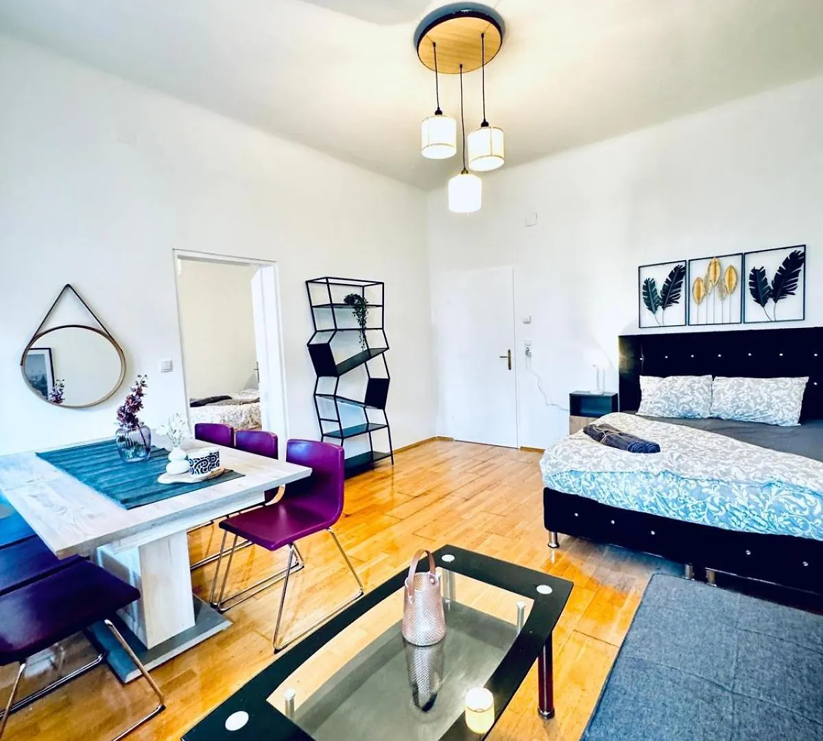 2Br Apartment For 6 People, Only 17 Minute Walk To Schoenbrunn Viyana