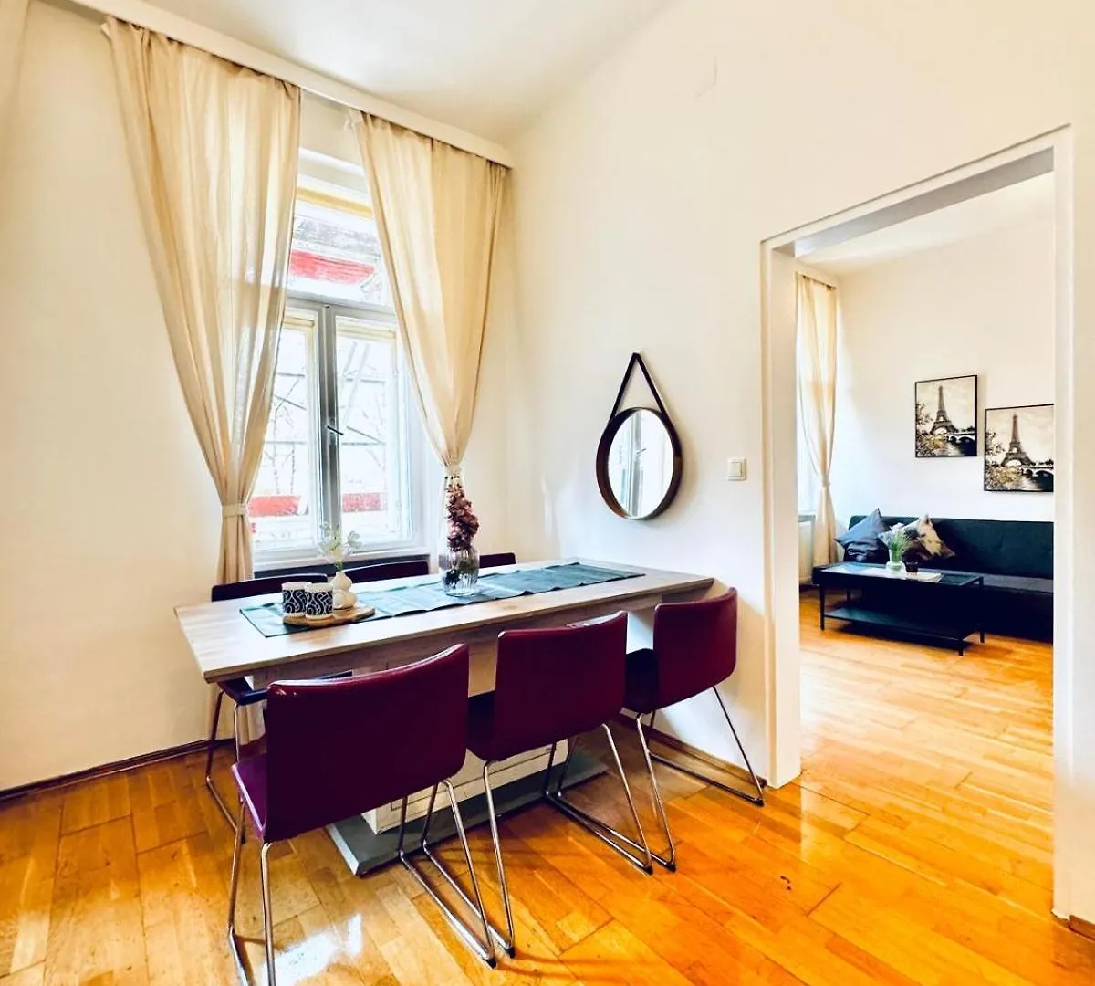 2Br Apartment For 6 People, Only 17 Minute Walk To Schoenbrunn Viyana
